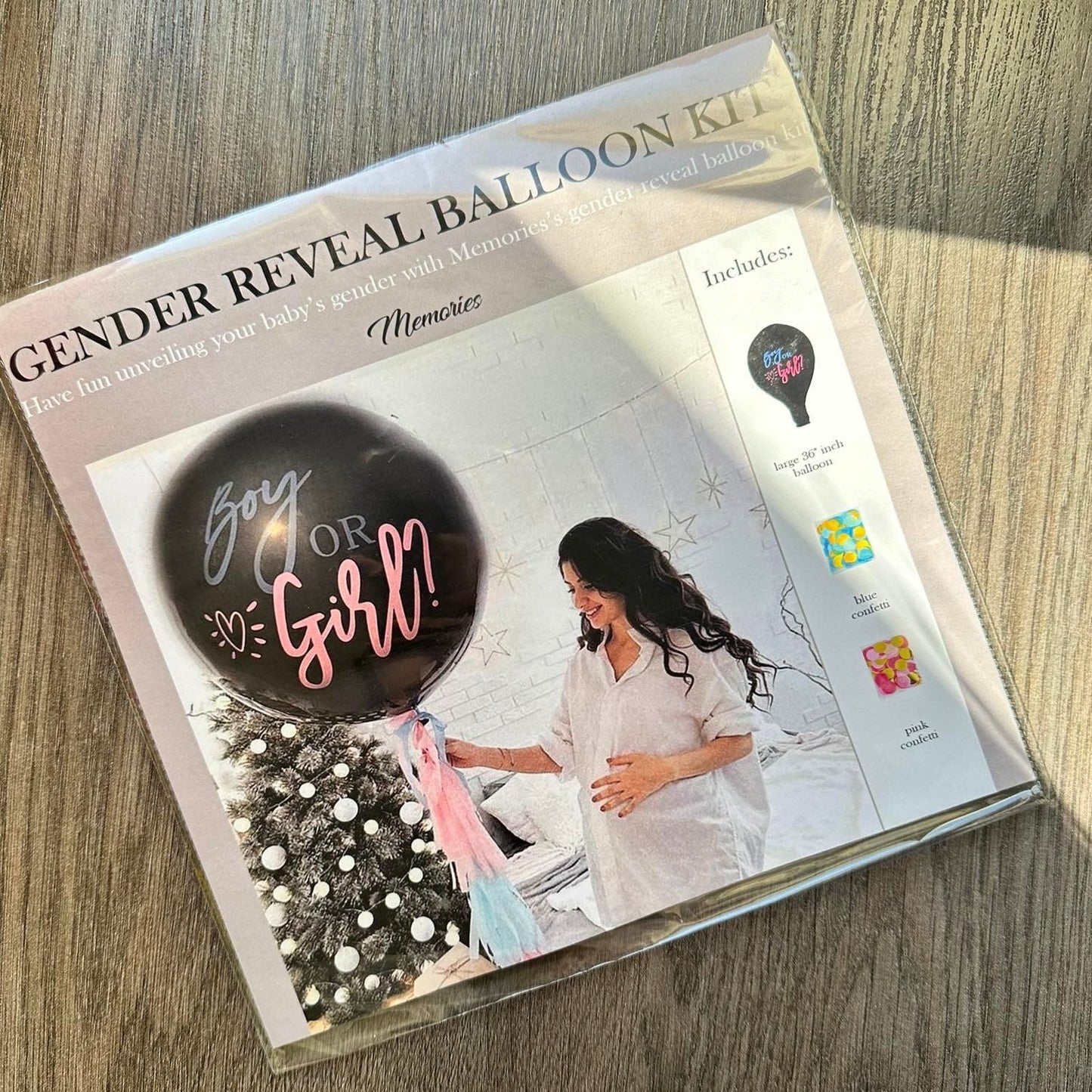 gender reveal balloon