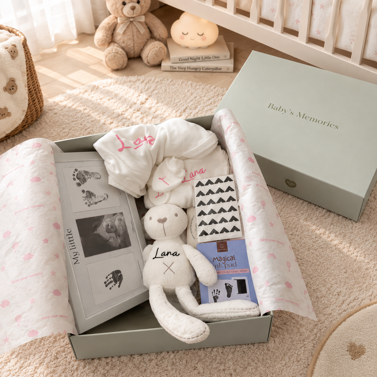 The heirloom baby gift box