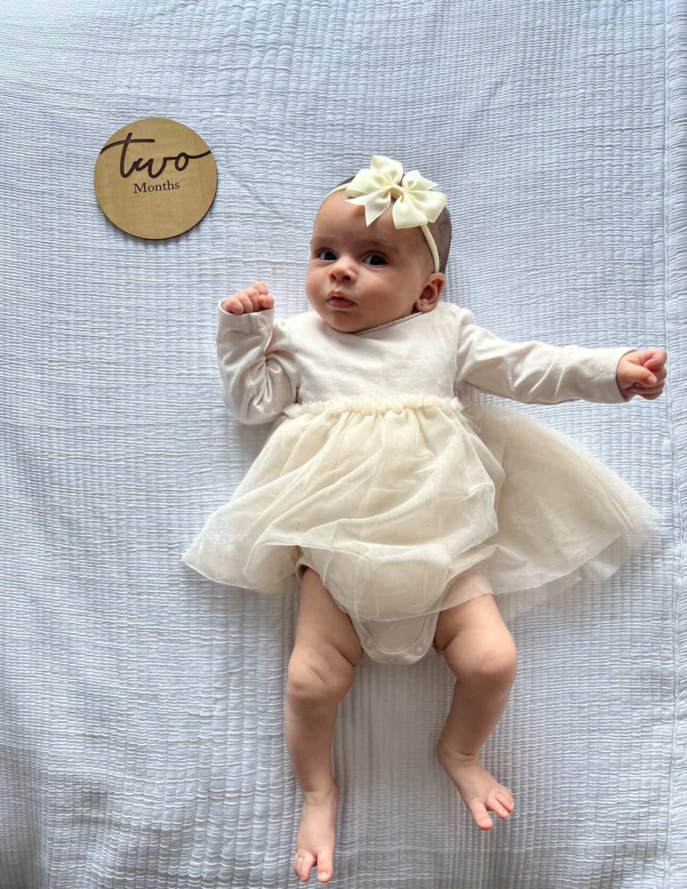 Baby wooden milestone cards
