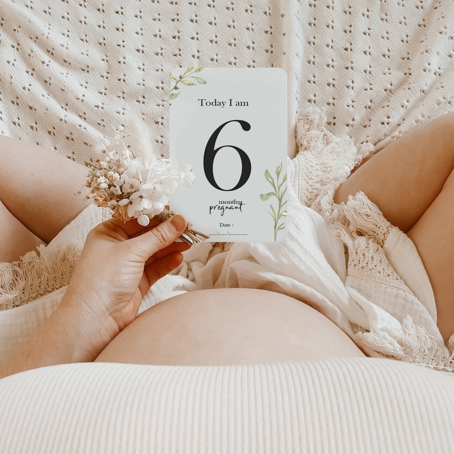 pregnancy milestone cards